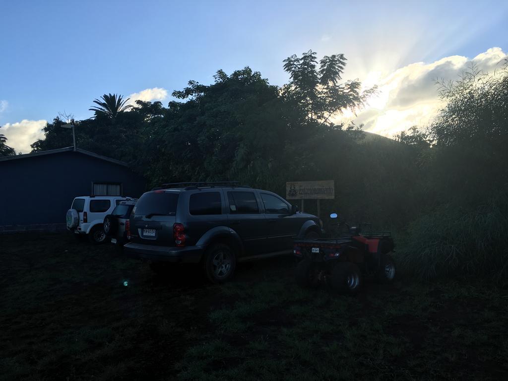 Cabanas Henua Iti Hanga Roa Exterior foto