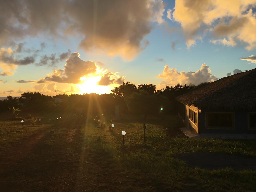 Cabanas Henua Iti Hanga Roa Exterior foto